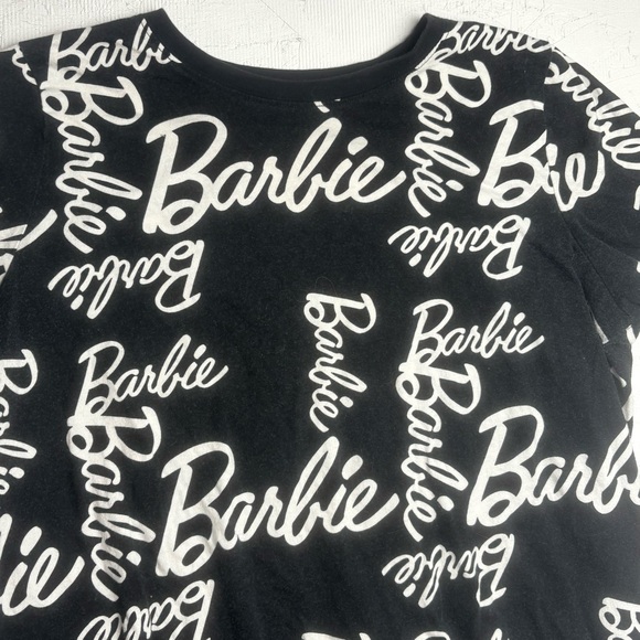 Barbie Black and White Short Sleeve T-Shirt M Vintage Relaxed Fit - Picture 3 of 7